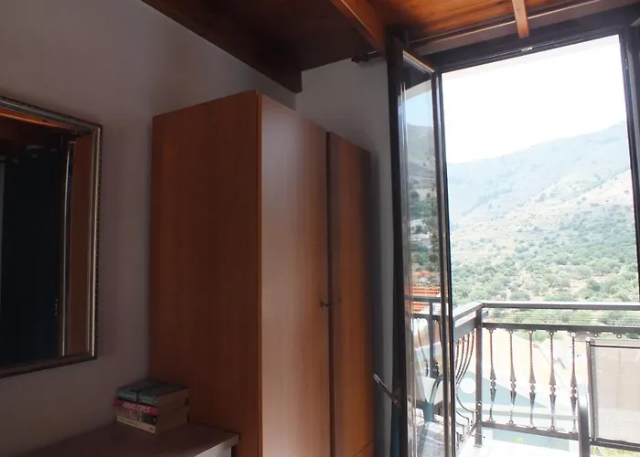 Anastasia * سيمي